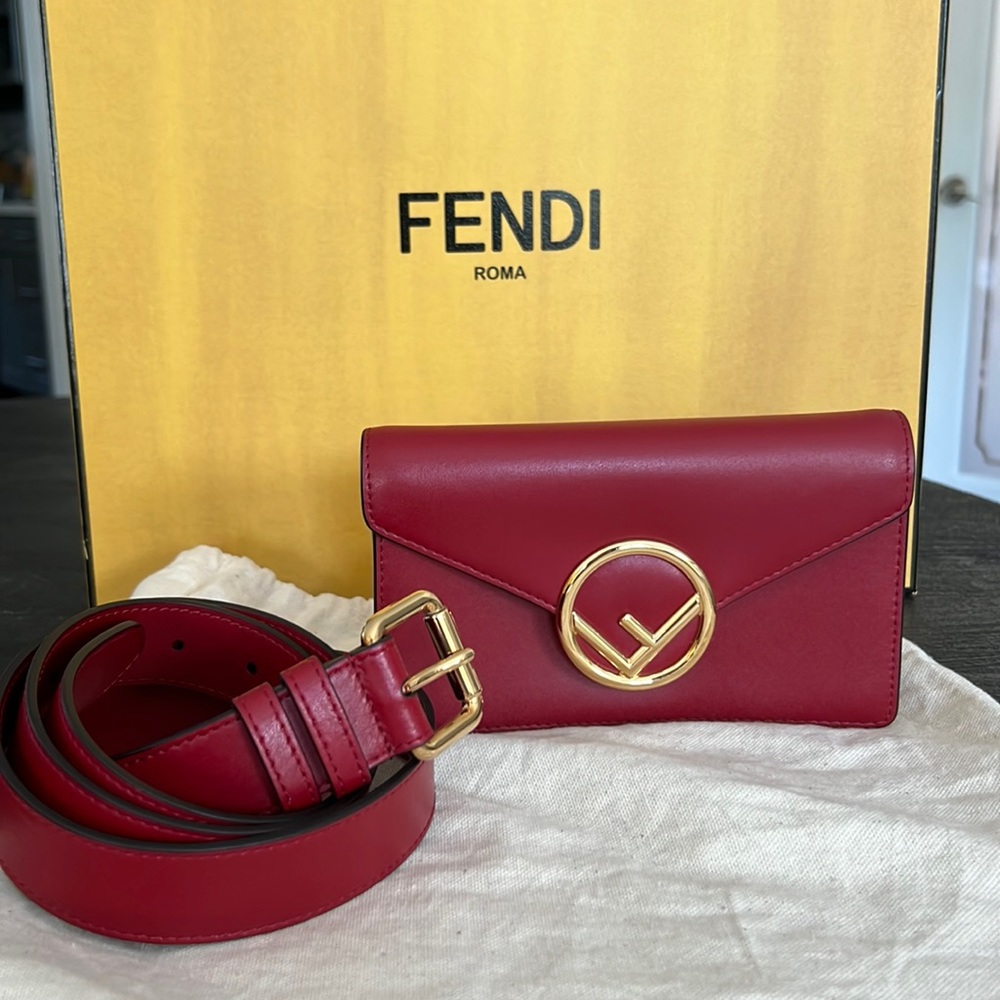 FENDI NWOT Vitello Liberty Belt & Shoulder Bag in Red Leather